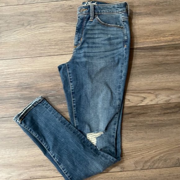 Women's High-Rise Skinny Jeans - Universal Thread - Picture 8 of 15